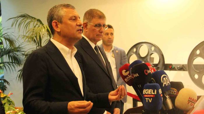 CHP’de Manavgat Alarmı: Özel’den Çarpıcı Erdoğan Yorumu