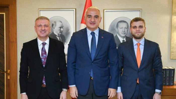 AKP’de Saral-Gültekin Çatlağı! 
