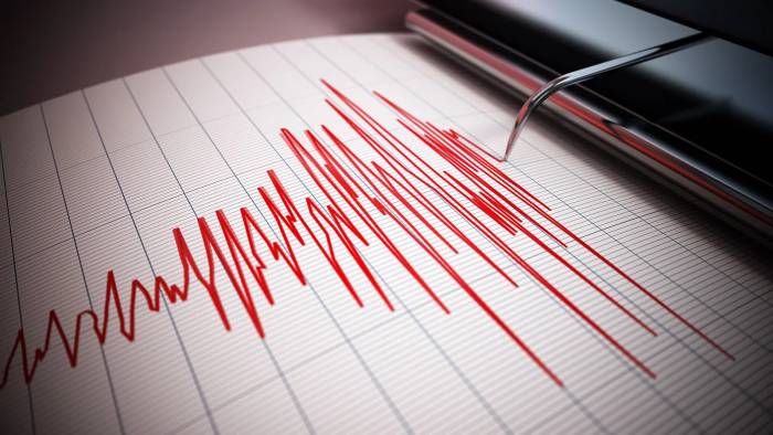Endonezya'da 6.7 Büyüklüğünde Deprem: Can Kaybı Yok, Tsunami Uyarısı Yapılmadı