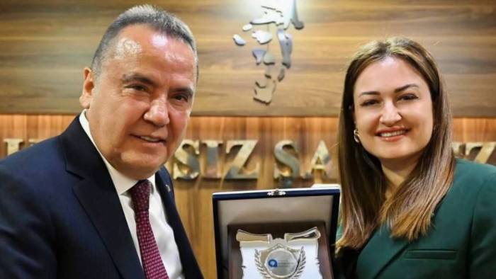 Tutuklu Başkan’dan vekiline anlamlı mesaj: Halkın güvenine layık olacaksın
