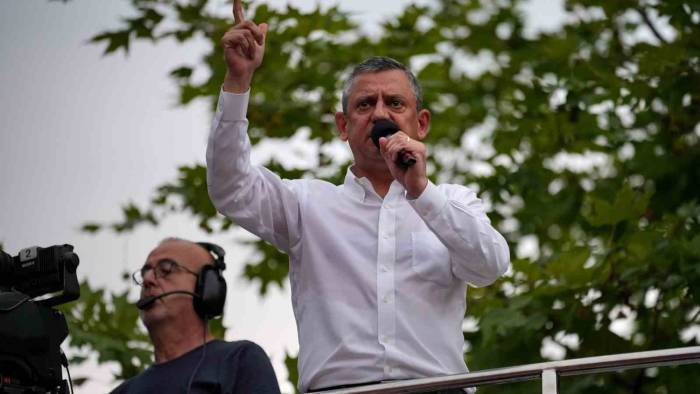 CHP’den Bakırköy’de ‘Millet İradesine Sahip Çıkıyor’ mitingi!