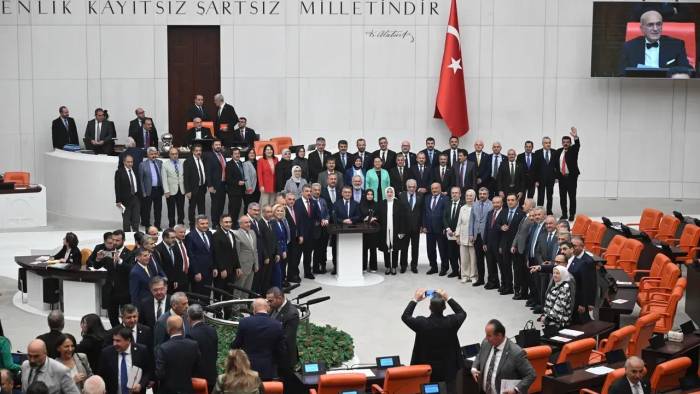 Meclis tatile girdi: 70 günlük ara Resmi Gazete’de yayımlandı