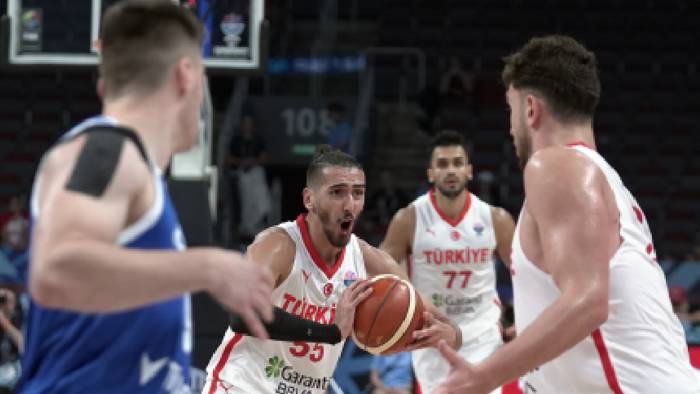 A Milli Basketbol Takımı, EuroBasket 2025'te Çekya'yı Yendi