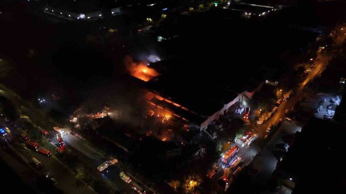 Kayseri OSB’de büyük yangın: 9 saattir söndürülemiyor