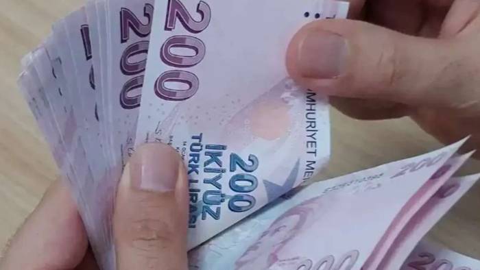 Hükümetten Yeni Emeklilik Hamlesi: Maaşlardan Zorunlu Kesinti Geliyor