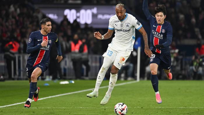 PSG-Olimpik Marsilya Derbisi Kötü Hava Koşulları Nedeniyle Ertelendi