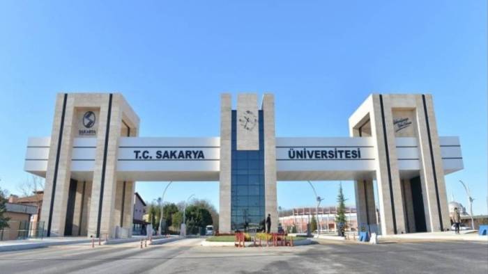 Yöneticilerin kadroları başkasına verildi: Sakarya Üniversitesi gündemde
