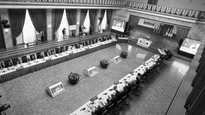 Yeni Şafak’tan Tepki: DEM Komisyonu Sabote Ediyor