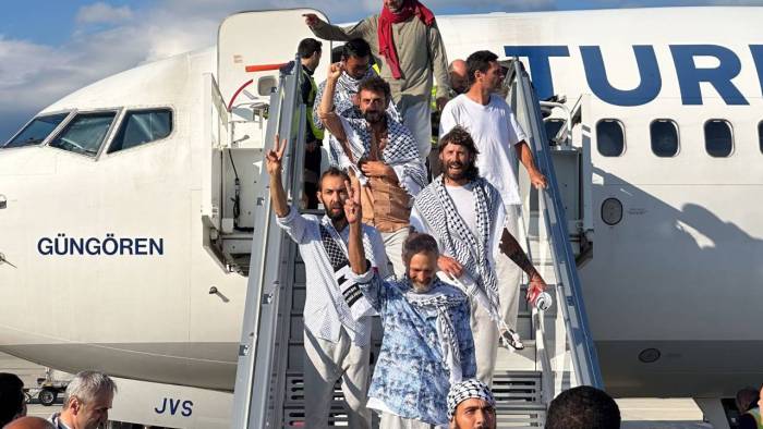 Sumud Filosu Aktivistleri İstanbul'da Karşılandı: 