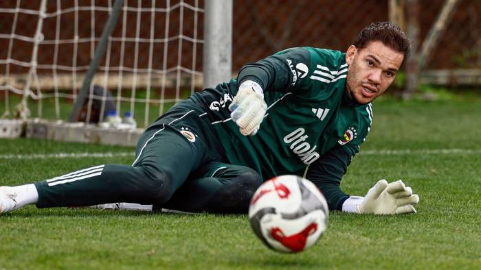 Ederson Brezilya Milli Takım Kadrosundan Çıkarıldı: Yerine John Victor Çağrıldı