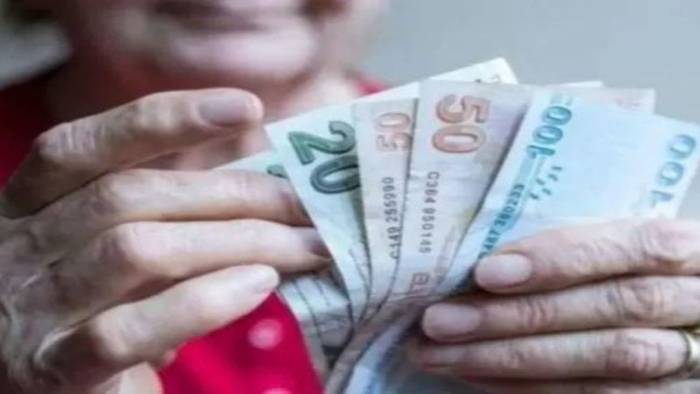 Milyonlarca Emeklinin Gözü Ocak 2026 Zammında: Üç Aylık Enflasyon Farkı Şimdiden %7,5 Oldu