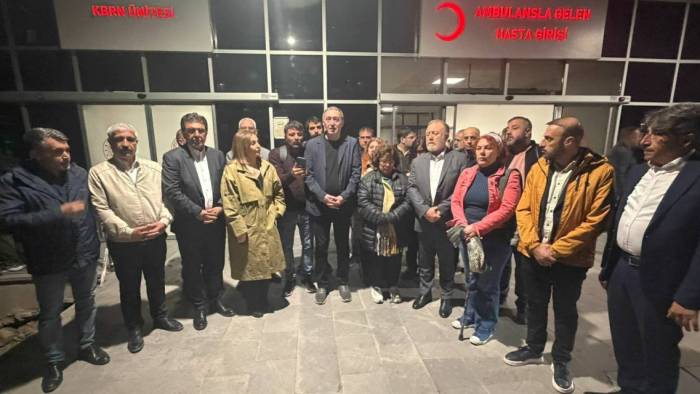 DEM Parti Eş Genel Başkanı Bakırhan, Gazeteci Hüseyin Aykol'u Hastanede Ziyaret Etti