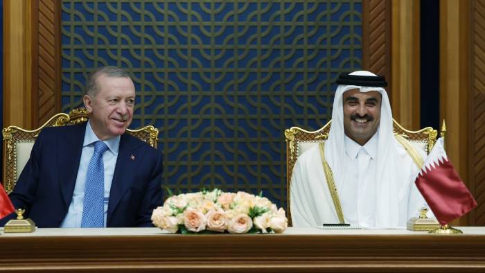 Erdoğan Katar'da: Stratejik İşbirliği Anlaşmaları İmzalandı