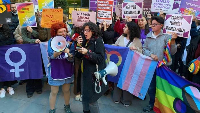 Kadınlar ve LGBTİ+’lar Sokakta: 