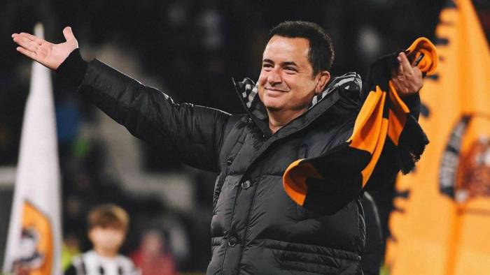Acun Ilıcalı tarihe geçti! Premier Lig’de bir ilk yaşandı
