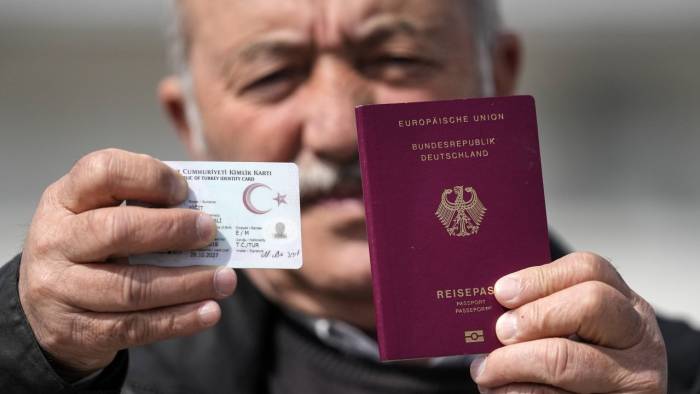 Alman Koalisyonundan Çifte Vatandaşlık Tartışması: CDU/CSU'dan 
