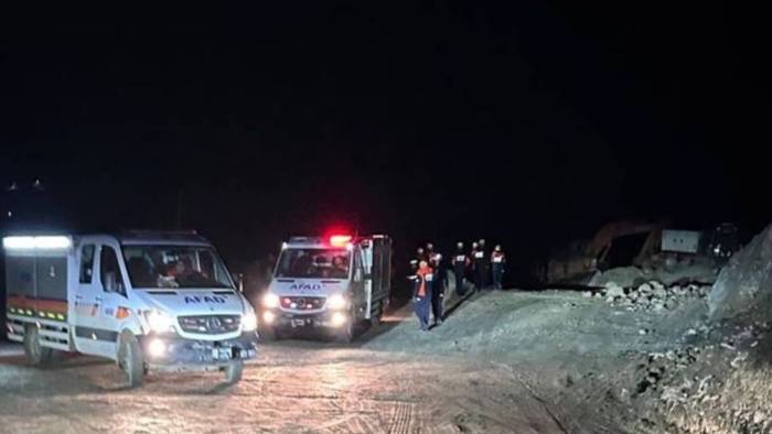 Sivas'ta maden ocağında göçük! Şantiye müdürü göçük altında kaldı