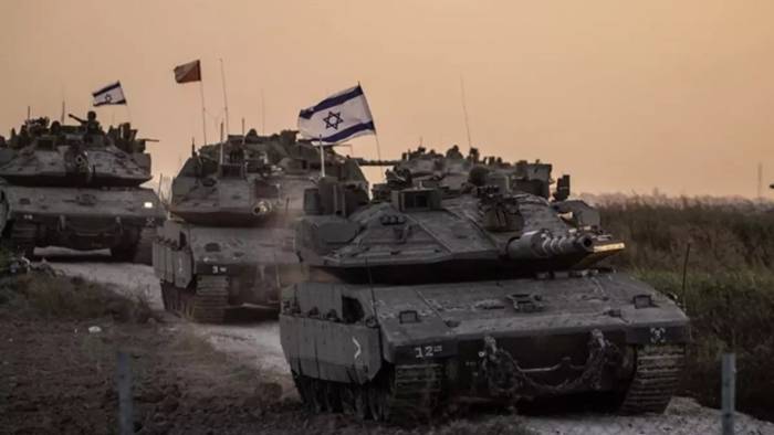 Tanklar Sınırı Aştı! İsrail Ordusu Suriye Topraklarına Girdi!