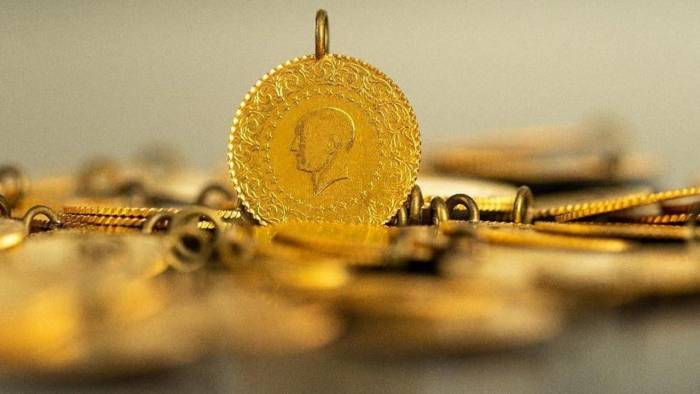 Altın yeni rekor peşinde! Fiyatlar güne hızlı yükselişle başladı