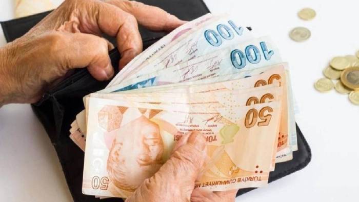 Memur ve Emekliye Kritik Zam Uyarısı!