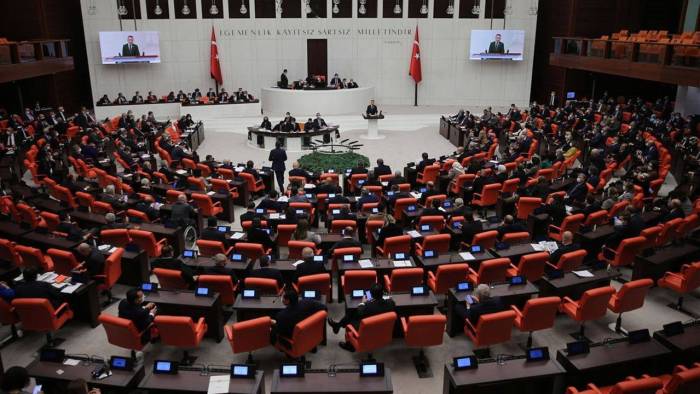 Tanal Meclis’teki istismar iddiaları için konuştu: 7 yıl önce de taciz oldu,araştırılmadı