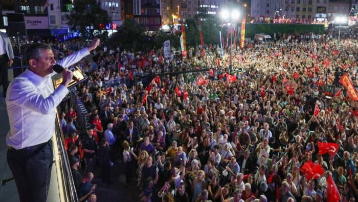 Özgür Özel’den dikkat çeken mesaj: “Hepsini tek tek biriktiriyoruz!”