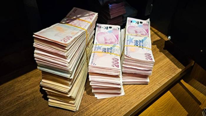 Bankalardan Peş Peşe Hamle: Faizsiz Kredi Limiti 90 Bin TL’ye Dayandı!