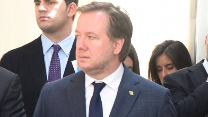 Fikret Tayfun Demirören Kimdir? Demirören Holding’in Veliahtı Neden İflas Etti?