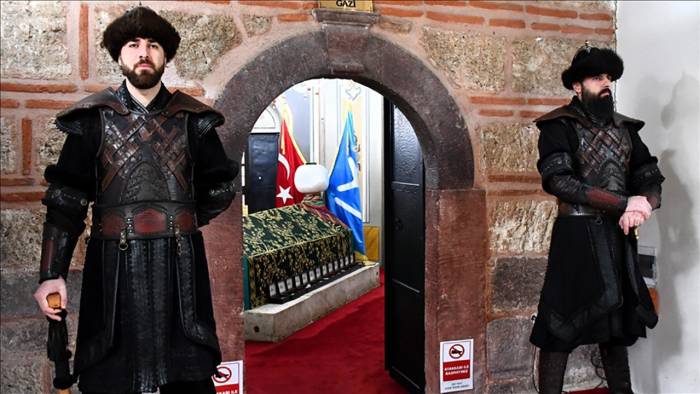 Ertuğrul Gazi Türbesi’ne Ziyaretçi Akını: Pakistan’dan Kanada’ya 3 Milyon Kişi!