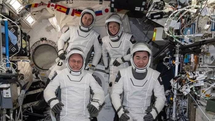 NASA’dan Uzay Tarihinde İlk: Uzayda Tıbbi Tahliye Operasyonu!