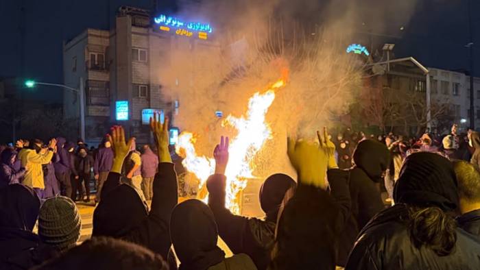 İran’dan Radikal Dijital Hamle: Küresel İnternete Veda!