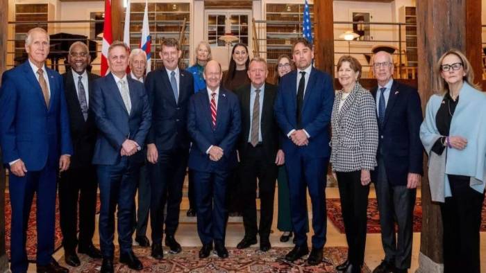 Trump’ın Grönland Hamlesi: ABD Heyeti Danimarka’da!