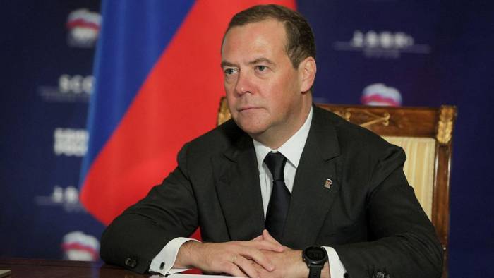 Medvedev’den Trump’a Grönland Çıkışı: Gözü Tarihe Geçmekte!