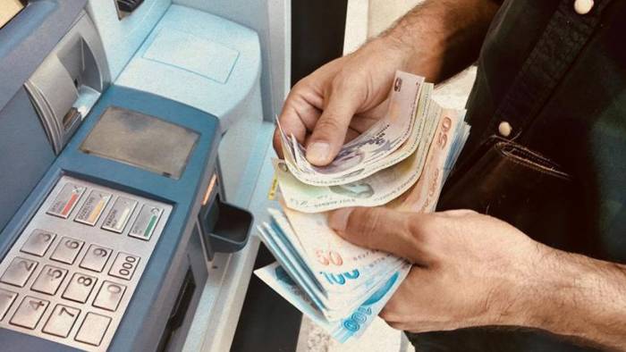 Emekliler nefesini tuttu: Bayram ikramiyesi ne kadar olacak?