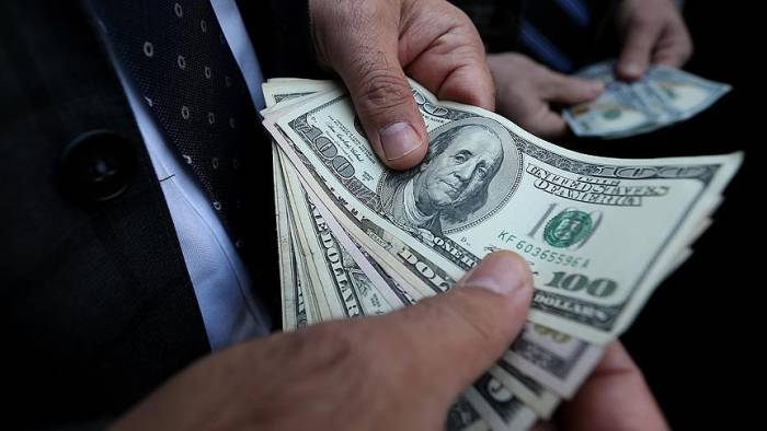 Dolar/TL’de yeni rekor! Kur zirveyi bir kez daha gördü