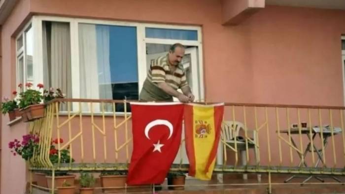 İspanya’da Türkler İçin Kampanya: İmza Seferberliği Başladı!
