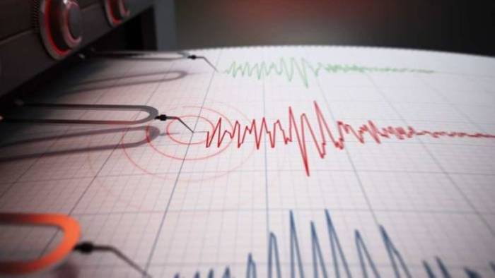 Her 12 dakikada bir deprem! Türkiye’de alarm zilleri çalıyor
