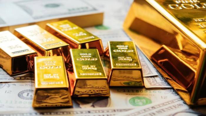 Altın yıl sonunda ne olacak? Dev banka yeni tahminini açıkladı