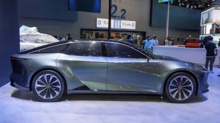 Tesla’ya Rakip Araç Satışa Çıktı! 1 Saatte Binlerce Sipariş Alındı!