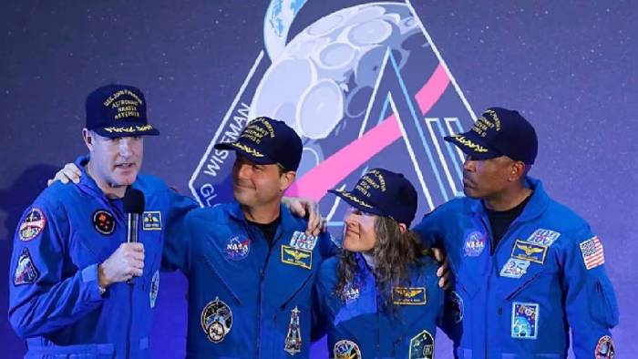 Görevleri hayran bırakıyor, maaşları hayal kırıklığı yaratıyor! Astronot kazançları şaşırttı!