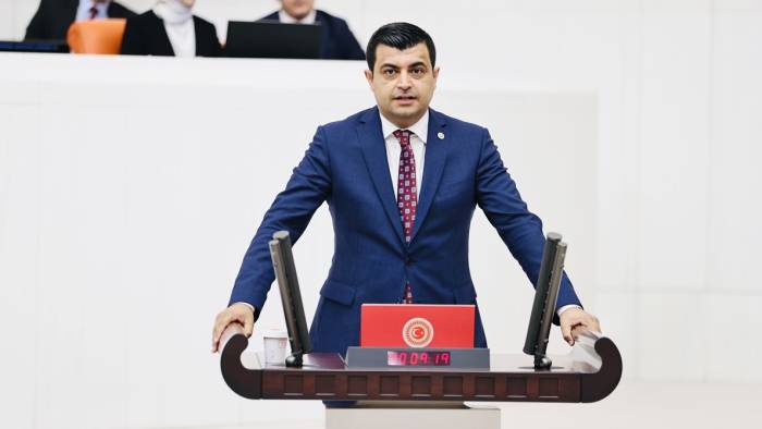 CHP’li Deniz Demir’den öğrenci affı teklifi: “Yarım kalan hayaller tamamlanmalı”