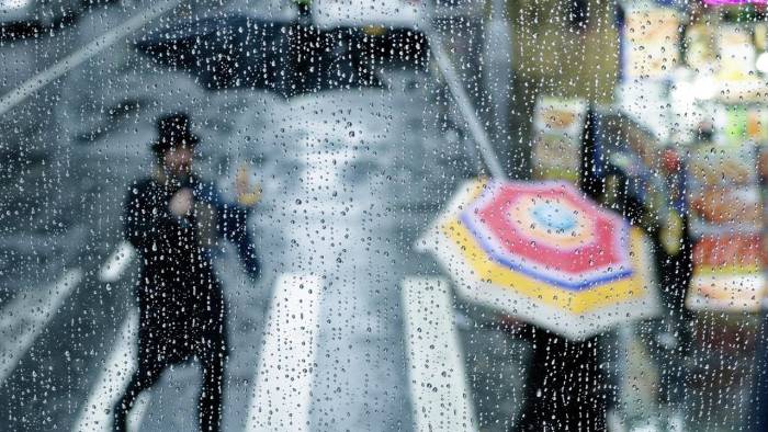 Haftasonu dışarı çıkacaklar dikkat! Sağanak ve serin hava geliyor
