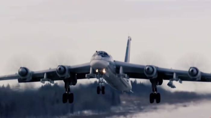 Rusya’nın Stratejik Bombardıman Uçuşu Sonrası İngiltere Harekete Geçti, NATO Alarmda!