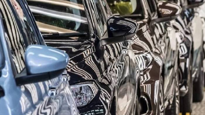 Sektörde alarm! Otomotiv devleri kriz ve zam sinyali verdi