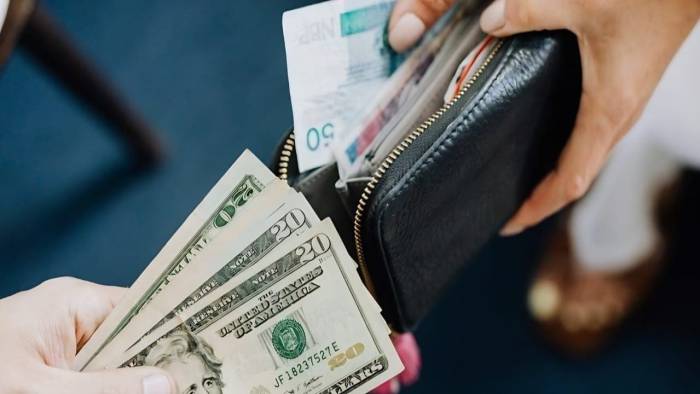 Dövizde Fren Boşaldı! Kurlar Rekor Üstüne Rekor Kırıyor