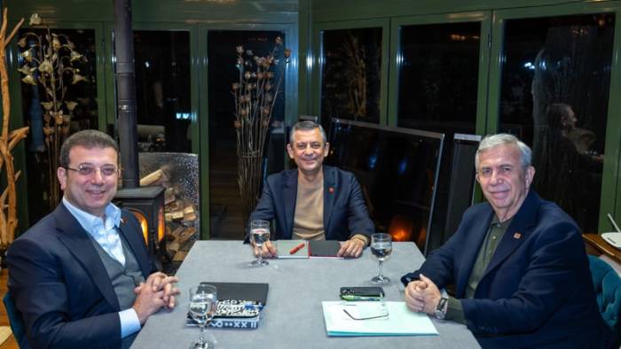 SONAR Başkanı'ndan dikkat çeken analiz: “İmamoğlu defteri kapandı, yarış Yavaş ve Özel arasında