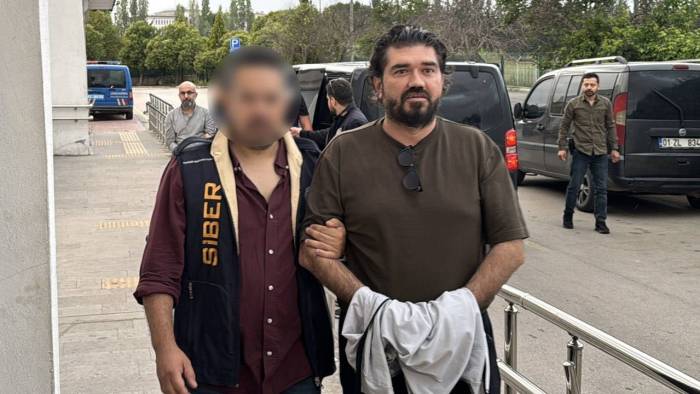 Rasim Ozan Kütahyalı Adana'da Maltepe Cezaevi’ne nakledildi