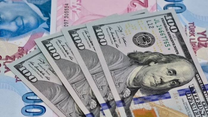 Dolar/TL Rekor Tazelemeye Devam Ediyor! Bir Kritik Eşik Daha Aşıldı