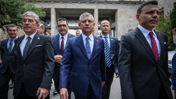Özgür Özel’in yeni parti hamlesi için tarih netleşti!