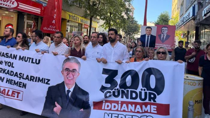 Hasan Mutlu 300 Gündür Tutuklu: CHP'den Adalet Yürüyüşü!
